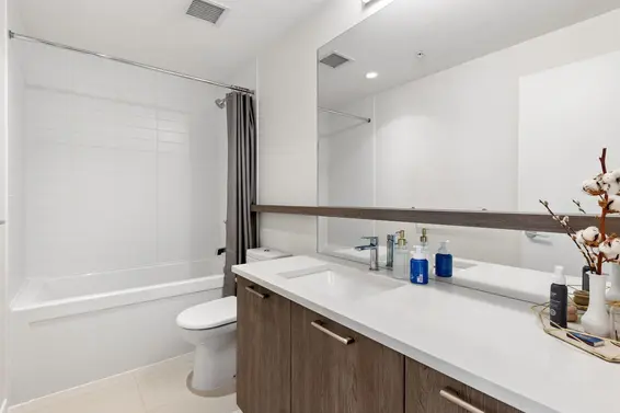 211 625 East 3rd Street, North Vancouver For Sale - image 17