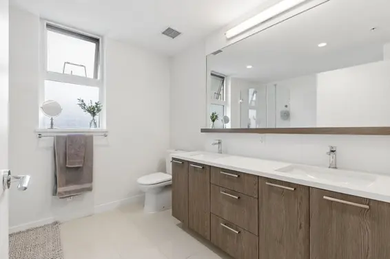 211 625 East 3rd Street, North Vancouver For Sale - image 19