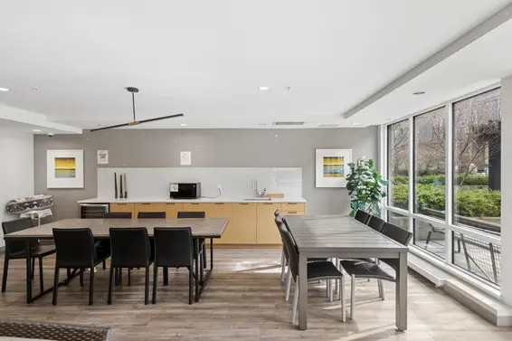 211 625 East 3rd Street, North Vancouver For Sale - image 25