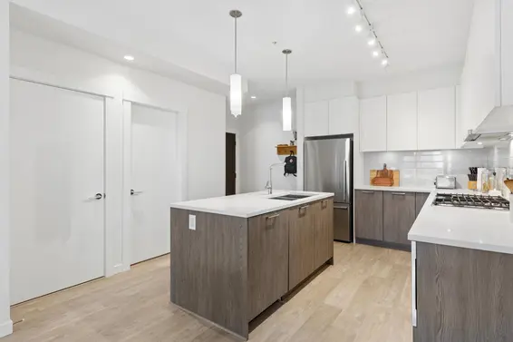 211 625 East 3rd Street, North Vancouver For Sale - image 9