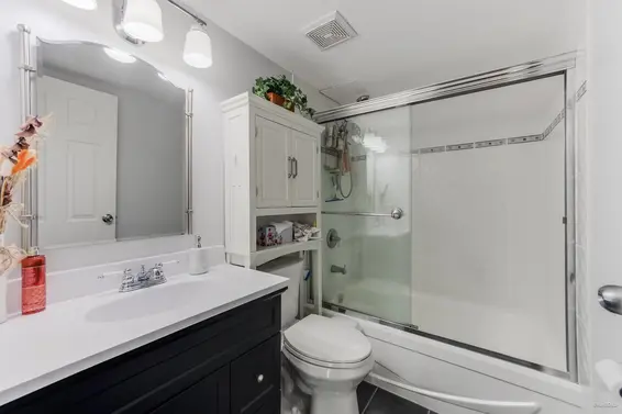 208 156 West 21st Street, North Vancouver For Sale - image 18