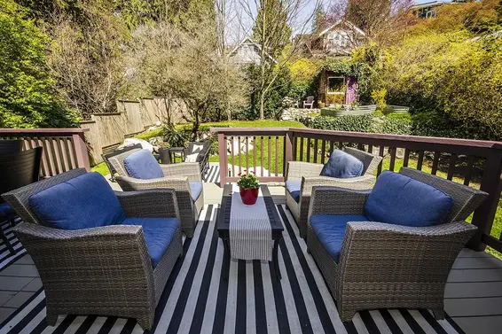 116 East Carisbrooke Road, North Vancouver For Sale - image 14