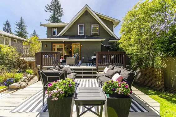 116 East Carisbrooke Road, North Vancouver For Sale - image 28