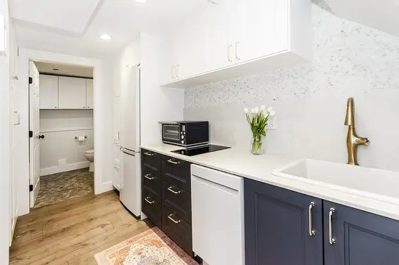 116 East Carisbrooke Road, North Vancouver For Sale - image 34