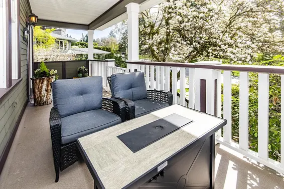 116 East Carisbrooke Road, North Vancouver For Sale - image 37