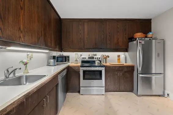 401 Somerset Street, North Vancouver For Sale - image 11