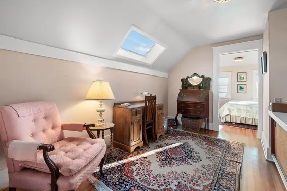 401 Somerset Street, North Vancouver For Sale - image 16