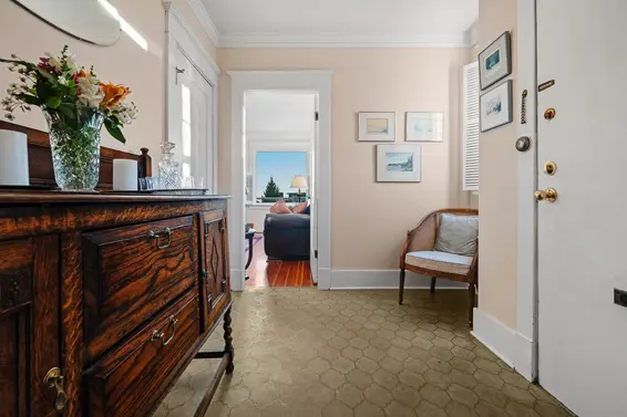 401 Somerset Street, North Vancouver For Sale - image 19