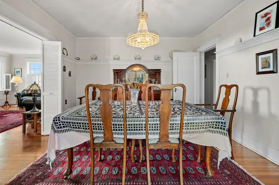 401 Somerset Street, North Vancouver For Sale - image 5