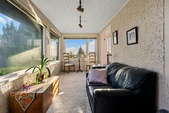 401 Somerset Street, North Vancouver For Sale - image 7