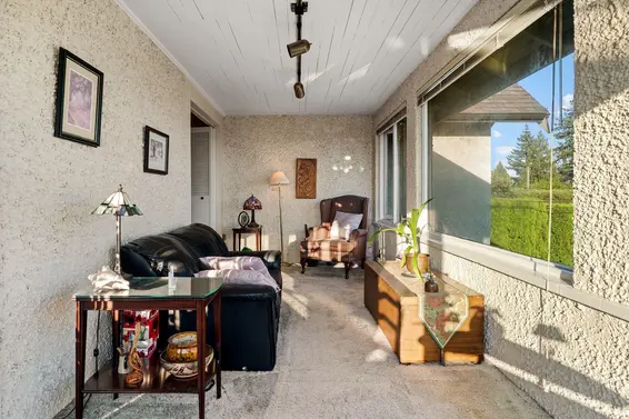 401 Somerset Street, North Vancouver For Sale - image 8