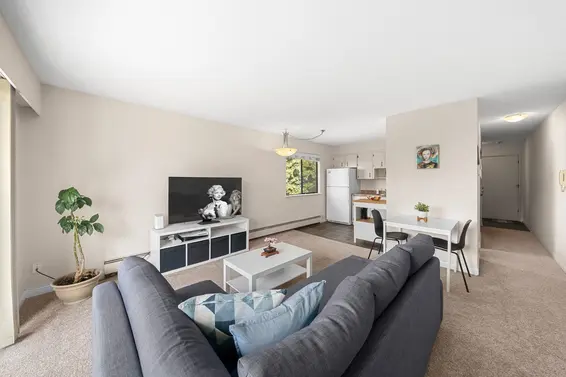 8 137 East 5th Street, North Vancouver For Sale - image 6