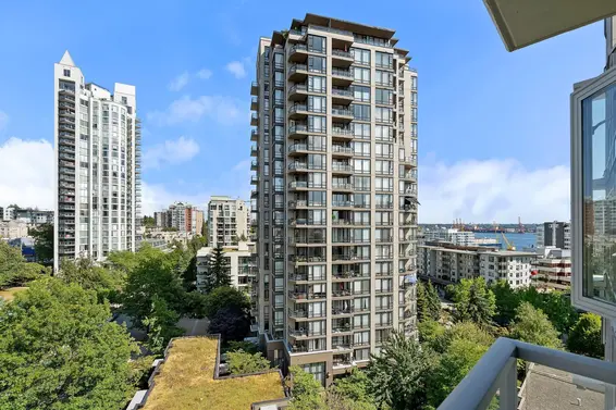 907 175 West 2nd St Street, North Vancouver For Sale - image 20