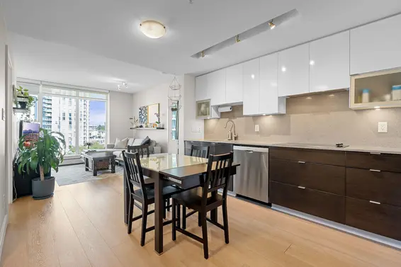 907 175 West 2nd St Street, North Vancouver For Sale - image 7