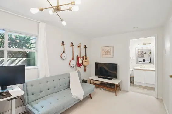 3 249 East 4th Street, North Vancouver For Sale - image 23