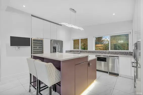 475 Newlands Road, West Vancouver For Sale - image 12