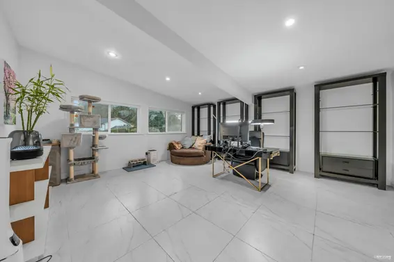 475 Newlands Road, West Vancouver For Sale - image 24