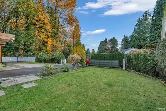 475 Newlands Road, West Vancouver For Sale - image 29