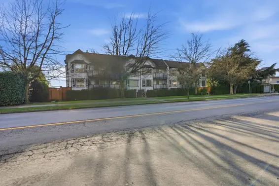 204 315 East 3rd Street, North Vancouver For Sale - image 21