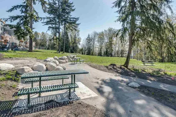 305 733 East 3Rd Street, North Vancouver For Sale - image 17