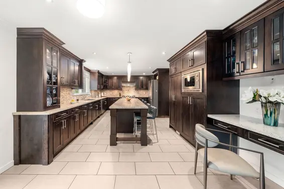 2733 Tempe Glen Drive, North Vancouver For Sale - image 11