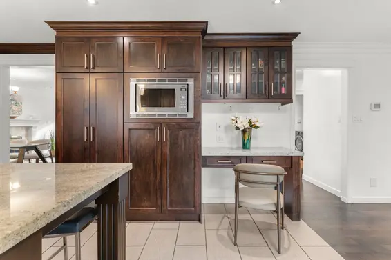 2733 Tempe Glen Drive, North Vancouver For Sale - image 12