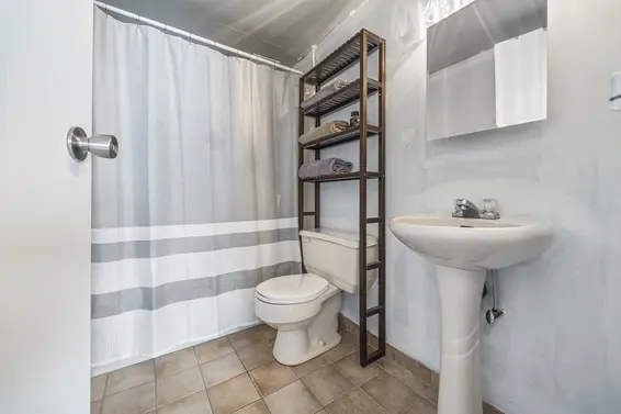 102 264 West 2nd Street, North Vancouver For Sale - image 23