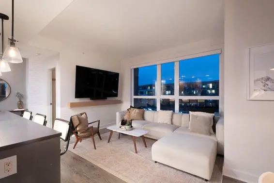 417 733 West 14th Street, North Vancouver For Sale - image 10