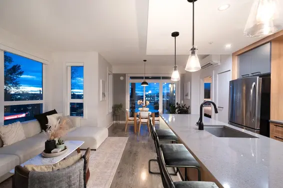 417 733 West 14th Street, North Vancouver For Sale - image 14