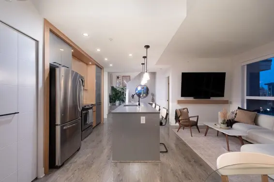 417 733 West 14th Street, North Vancouver For Sale - image 19