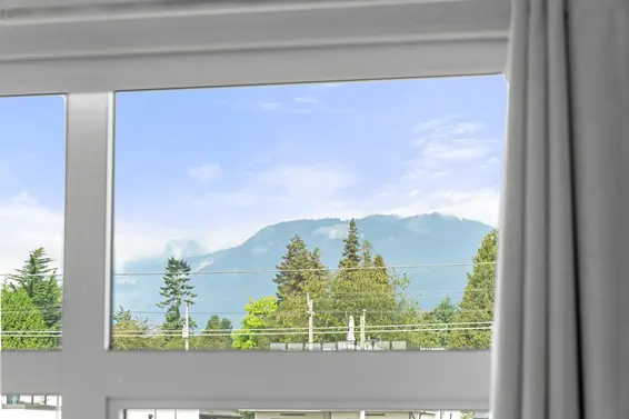 413 747 East 3rd Street, North Vancouver For Sale - image 16