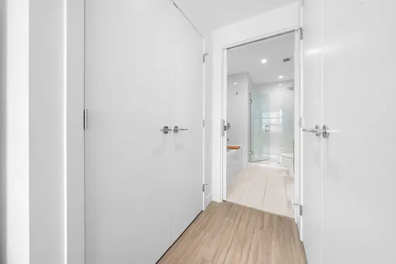 413 747 East 3rd Street, North Vancouver For Sale - image 20