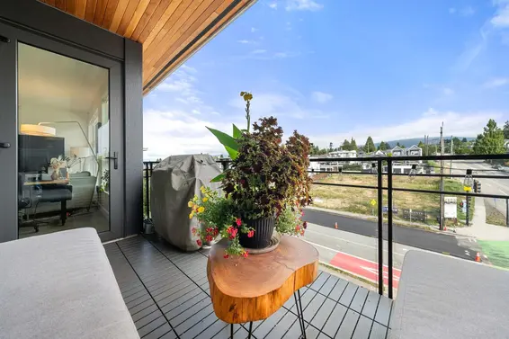 413 747 East 3rd Street, North Vancouver For Sale - image 28