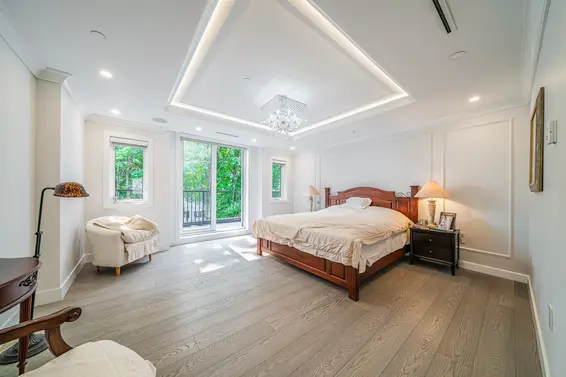 1048 Handsworth Road, North Vancouver For Sale - image 35