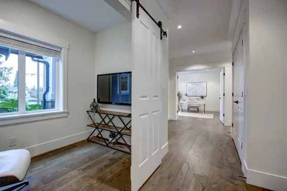 1510 Dovercourt Road, North Vancouver For Sale - image 10