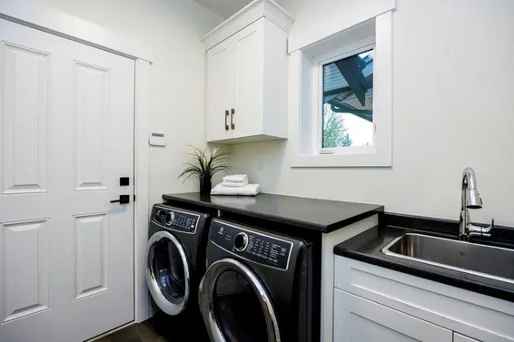 1510 Dovercourt Road, North Vancouver For Sale - image 18