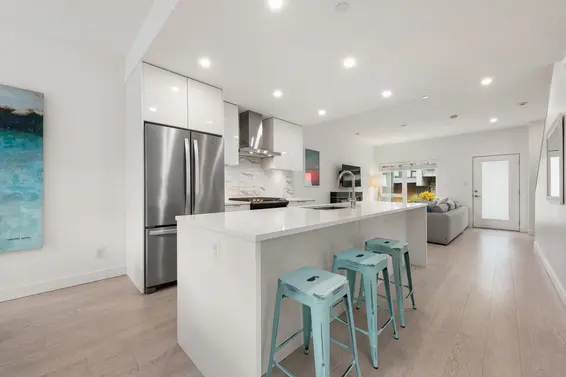 3 3595 Salal Drive, North Vancouver For Sale - image 13