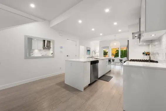 3 3595 Salal Drive, North Vancouver For Sale - image 14