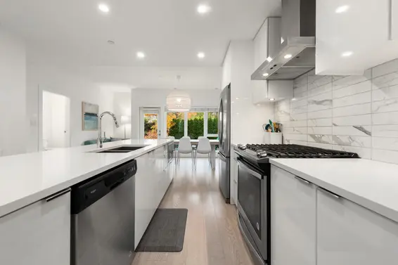 3 3595 Salal Drive, North Vancouver For Sale - image 15