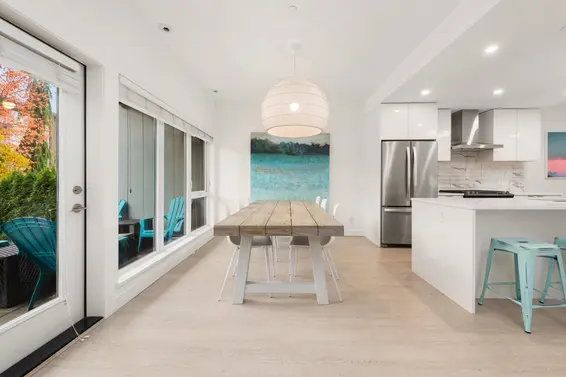 3 3595 Salal Drive, North Vancouver For Sale - image 2