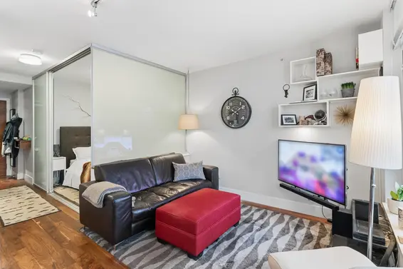 1006 111 East 13th Street, North Vancouver For Sale - image 4