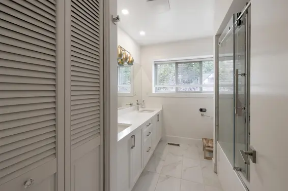 1935 11th Place, West Vancouver For Sale - image 32