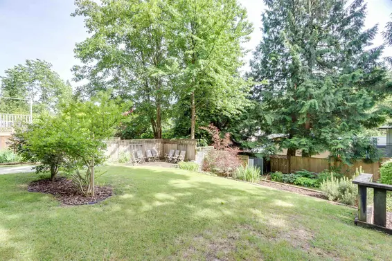 999 Frederick Road, North Vancouver For Sale - image 11