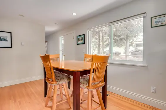 999 Frederick Road, North Vancouver For Sale - image 15