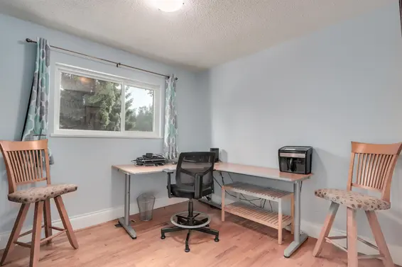 999 Frederick Road, North Vancouver For Sale - image 17