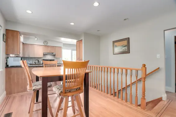 999 Frederick Road, North Vancouver For Sale - image 21