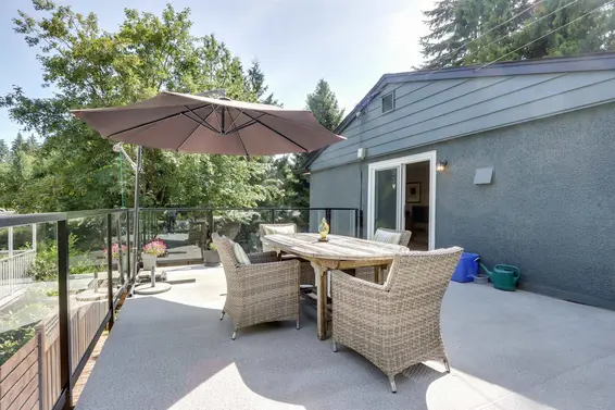 999 Frederick Road, North Vancouver For Sale - image 4