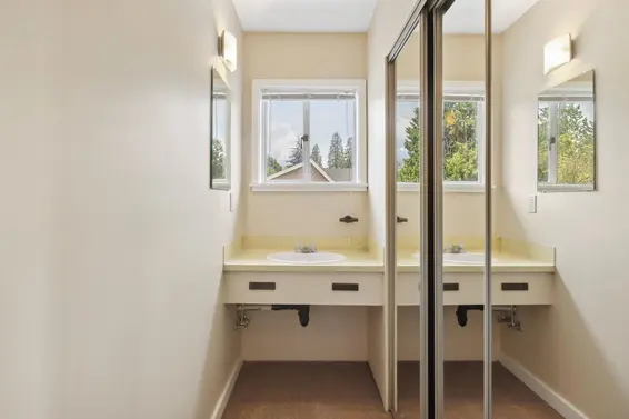 1053 Lawson Avenue, West Vancouver For Sale - image 18