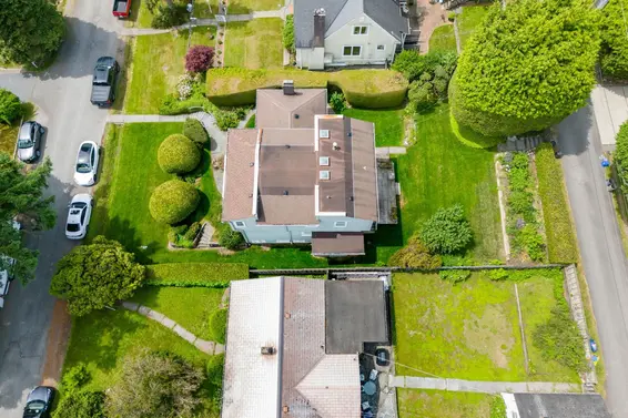 1053 Lawson Avenue, West Vancouver For Sale - image 39