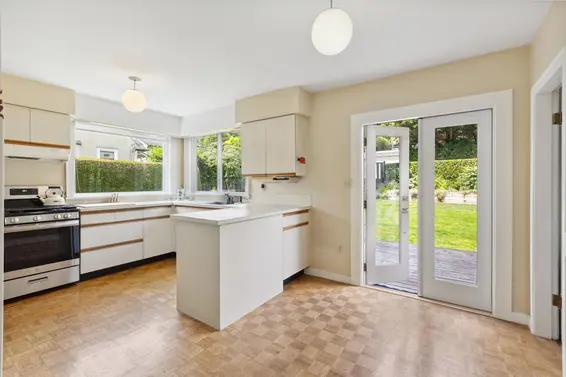 1053 Lawson Avenue, West Vancouver For Sale - image 5